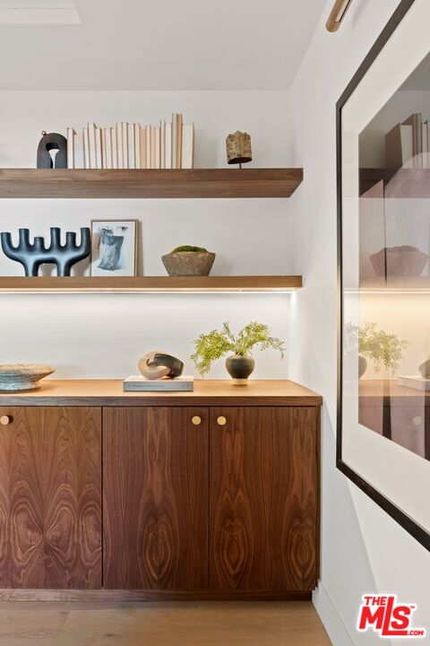 2716 Laurel Pass, Hollywood Hills