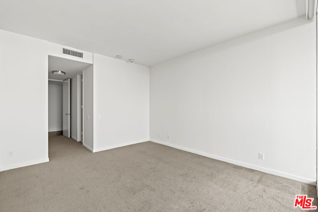 9255 Doheny Rd Unit: 1606, West Hollywood