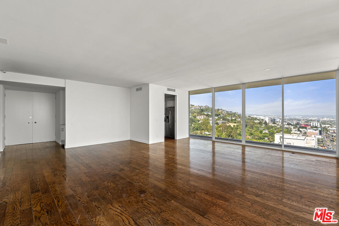 9255 Doheny Rd Unit: 1606, West Hollywood