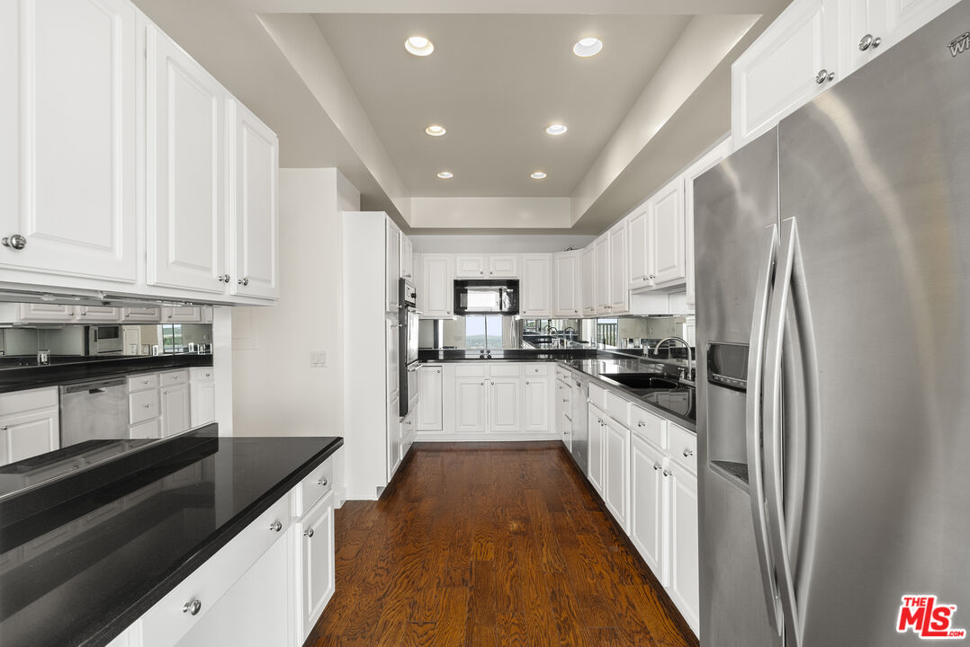 9255 Doheny Rd Unit: 1606, West Hollywood