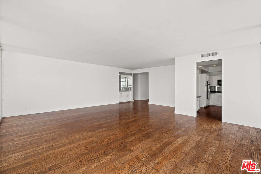 9255 Doheny Rd Unit: 1606, West Hollywood