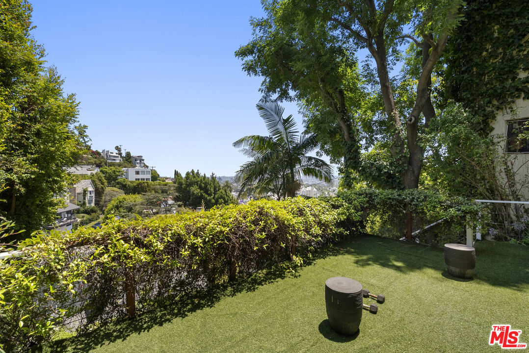 1531 Marmont Ave, hollywood hills