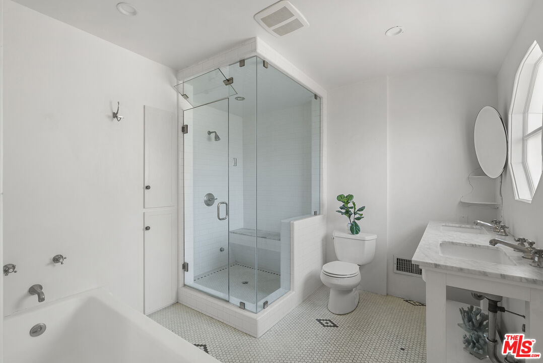 1531 Marmont Ave, hollywood hills