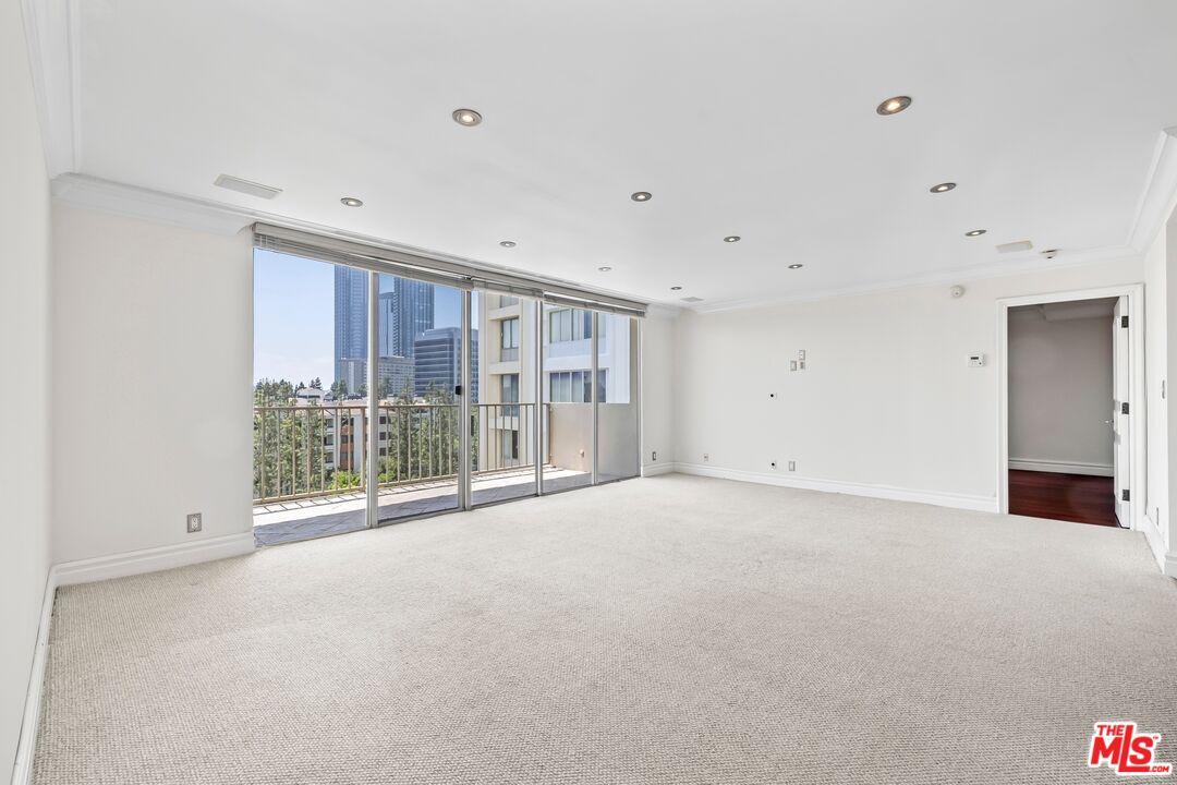 2170 Century Park E Unit: 1007, Westwood