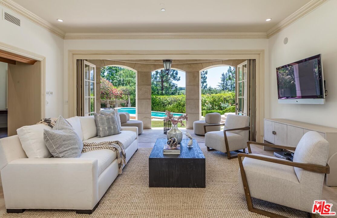 11738 Stonehenge Ln, Bel Air