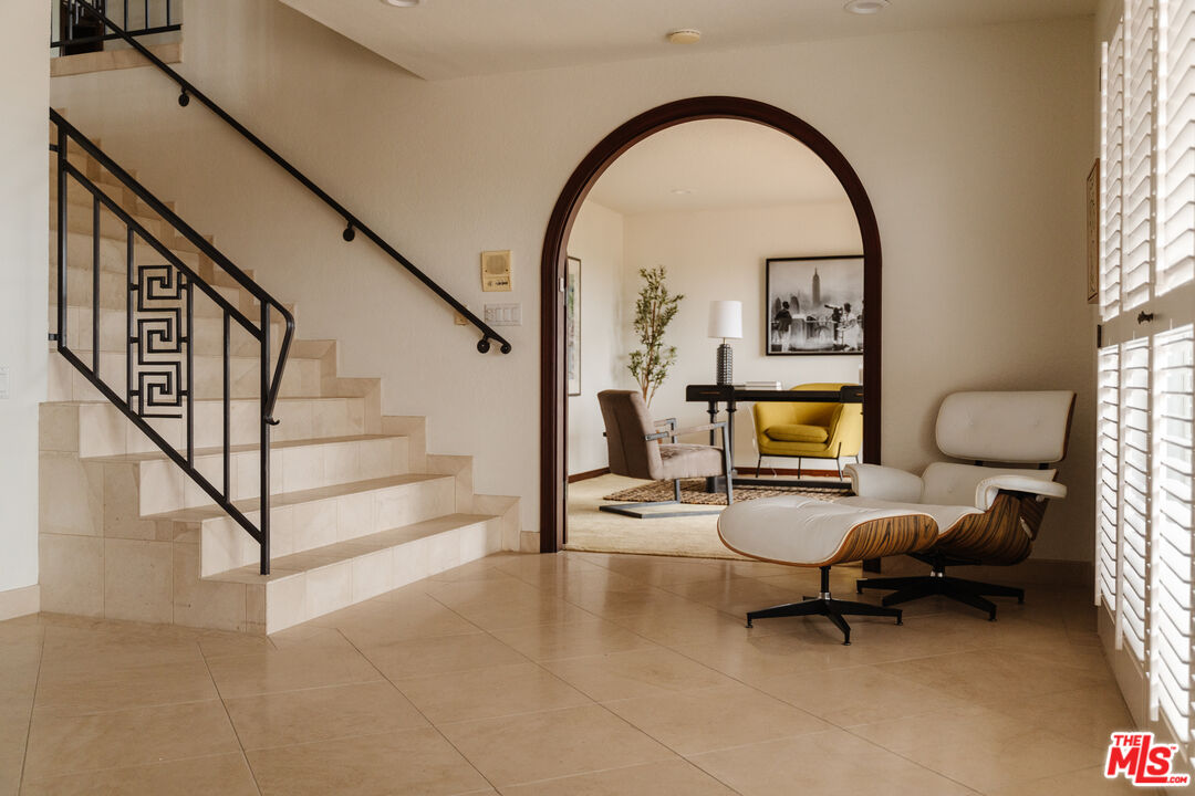 3837 Paseo De Las Tortugas, Hollywood Riviera