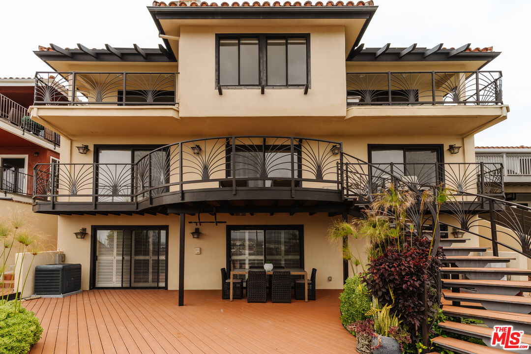 3837 Paseo De Las Tortugas, Hollywood Riviera