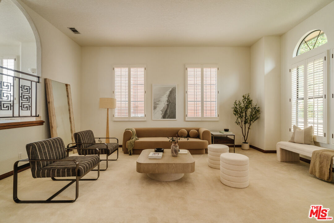 3837 Paseo De Las Tortugas, Hollywood Riviera