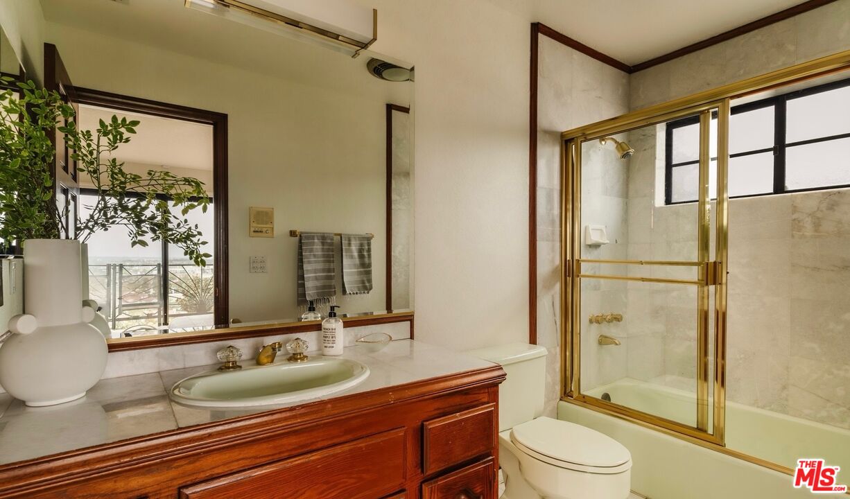 3837 Paseo De Las Tortugas, Hollywood Riviera