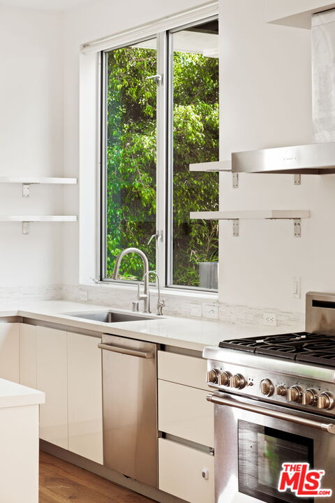 616 N Croft Ave Unit: 6, West Hollywood 