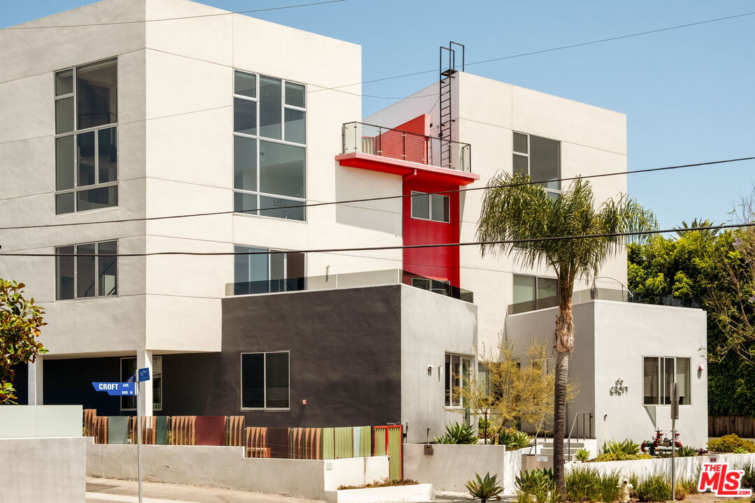 616 N Croft Ave Unit: 6, West Hollywood 