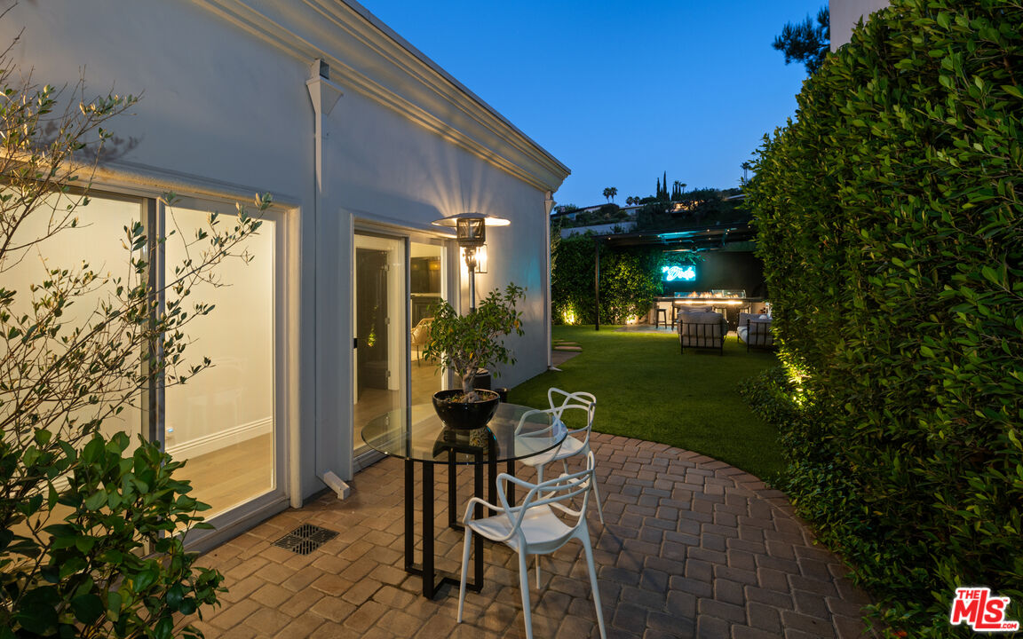 2209 Banyan Dr, Brentwood