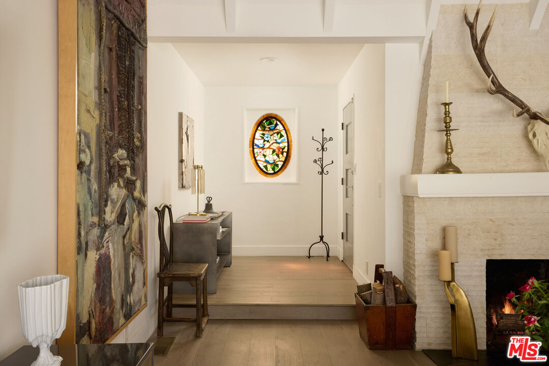 28918 Palisades Dr, Lake Arrowhead 