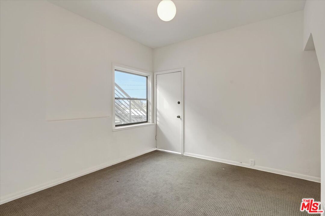 7450 Palo Vista Dr