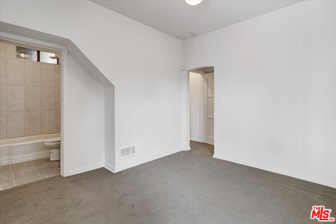 7450 Palo Vista Dr