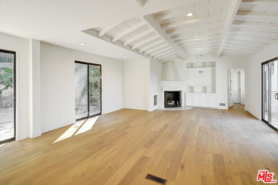 7450 Palo Vista Dr