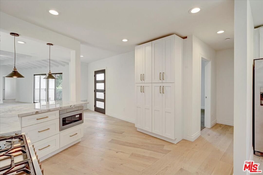 7450 Palo Vista Dr