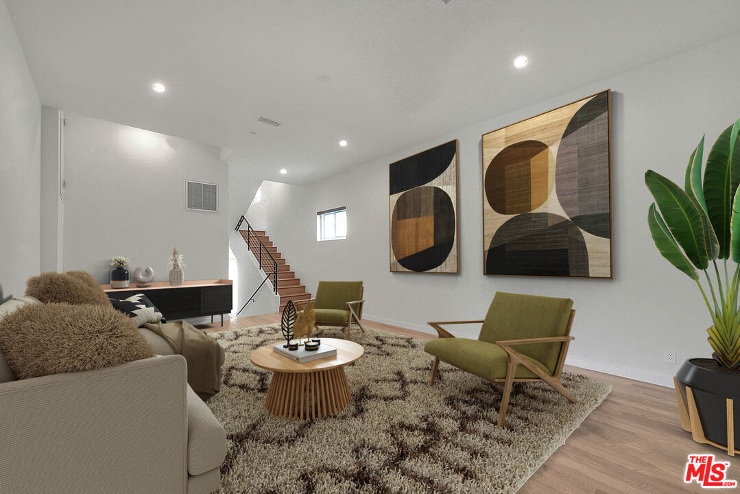 2610 Corralitas Dr