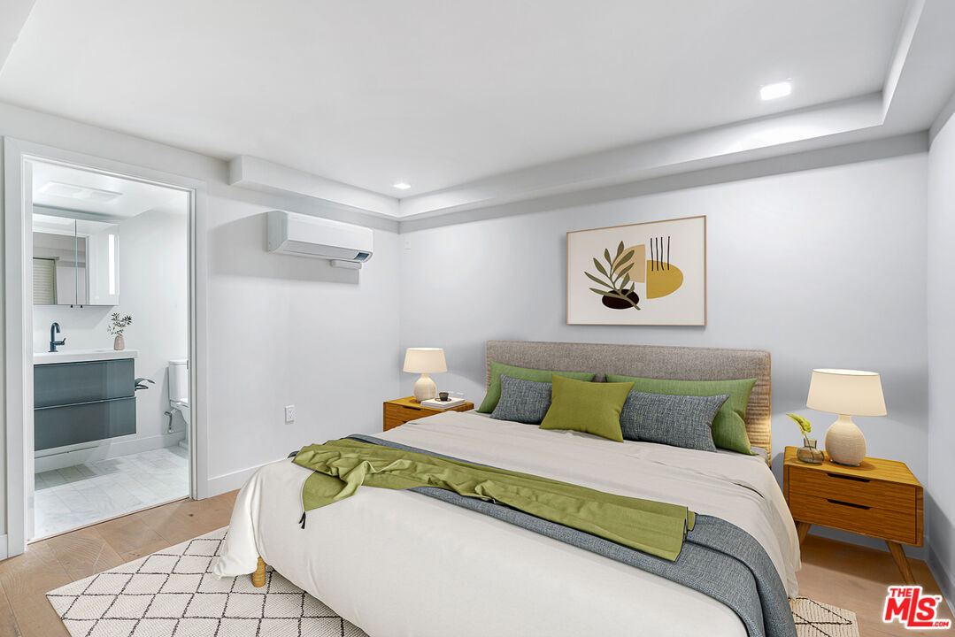 12320 MONTANA AVE Unit: 110