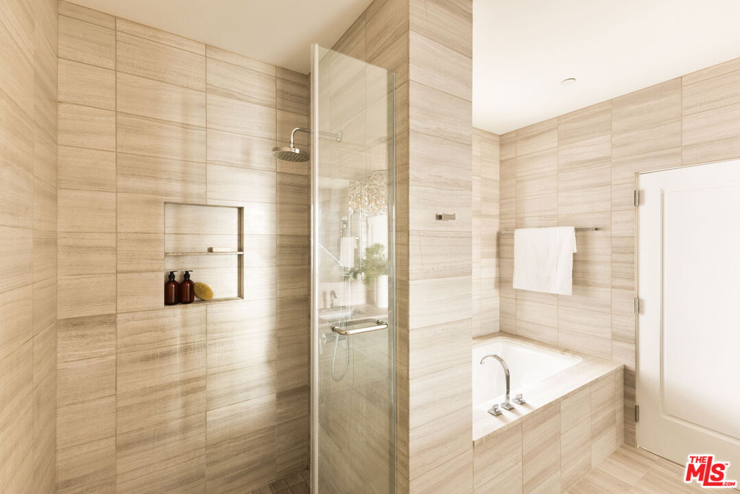 900 W Olympic Blvd Unit: 33K, Downtown LA