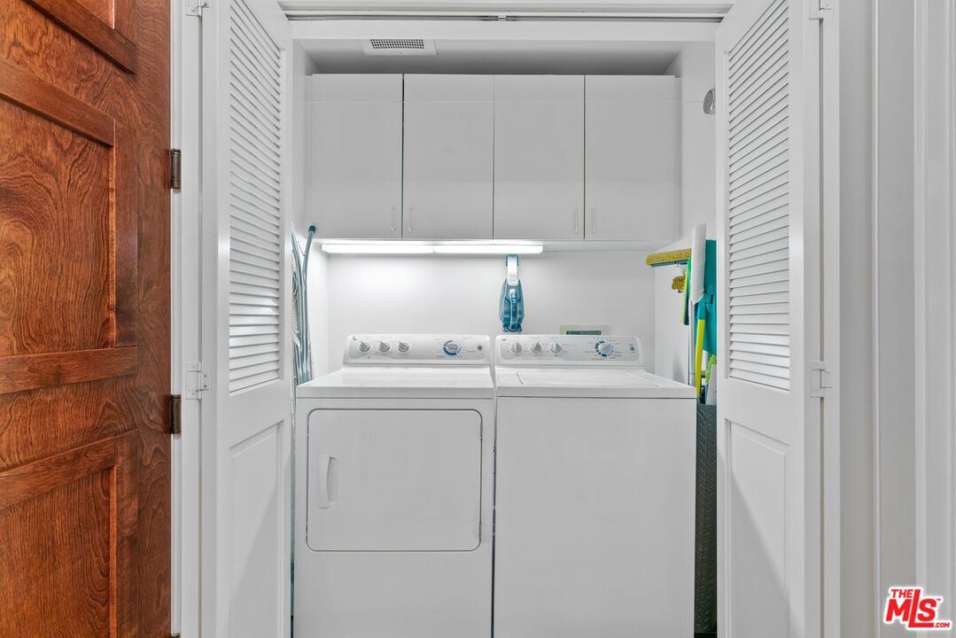 411 N Oakhurst Dr Unit: 106, Beverly Hills