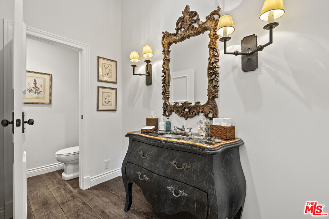 10108 Empyrean Way Unit: 304, Westwood