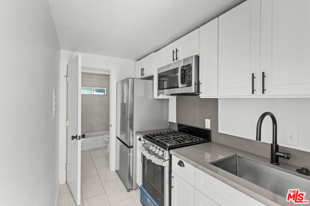 1434 24th St Unit: 1/2, Santa Monica 