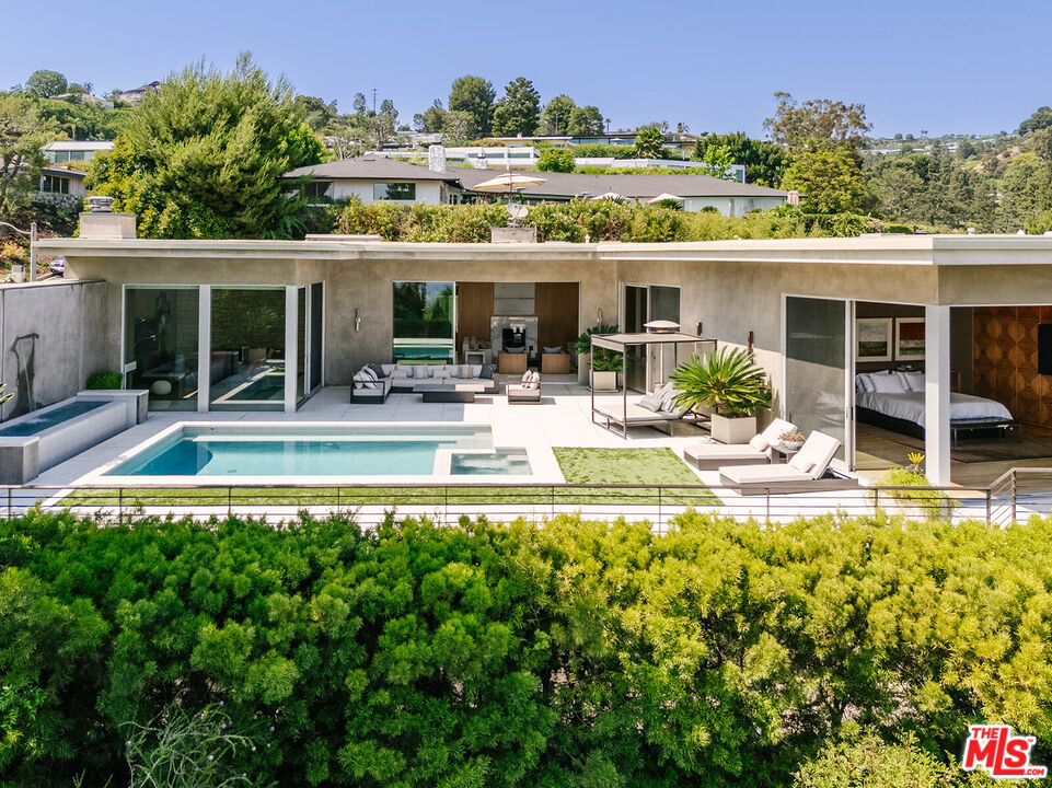 1470 CARLA RDG, Beverly Hills