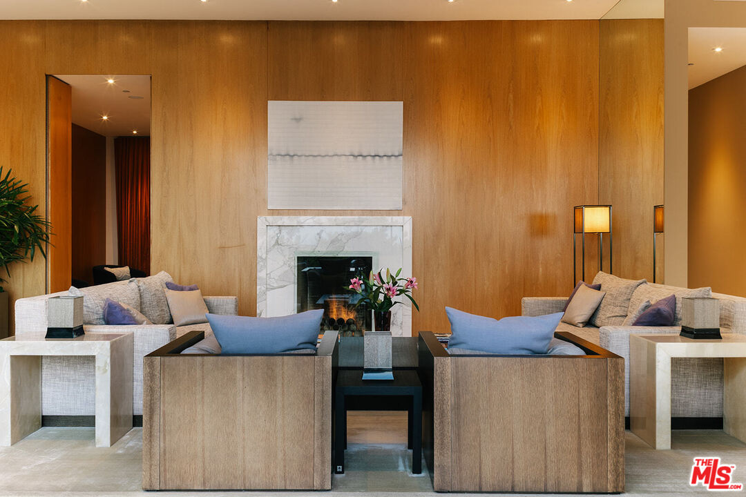 1470 CARLA RDG, Beverly Hills