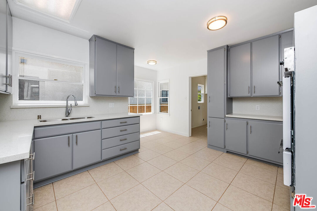 311 Whiting St, El Segundo 