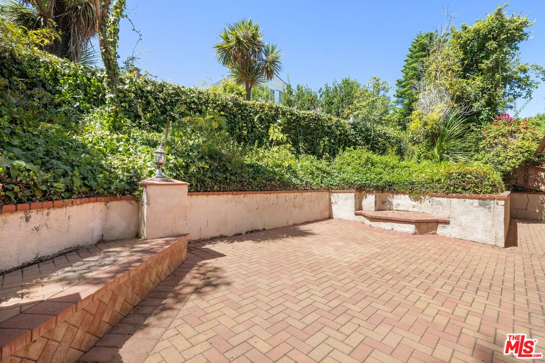 601 N Marquette St, Pacific Palisades