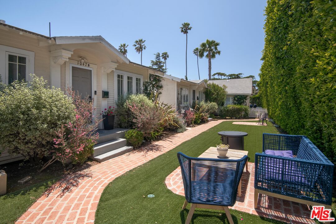 1047 9th St, Santa Monica 