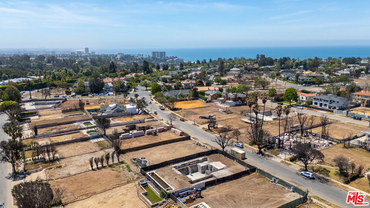 750 Toyopa Dr, Pacific Palisades