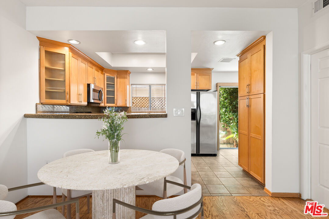 938 18th St Unit: 5, Santa Monica 