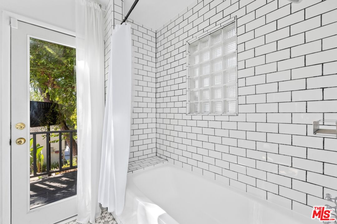 1808 Navy St, Santa Monica 