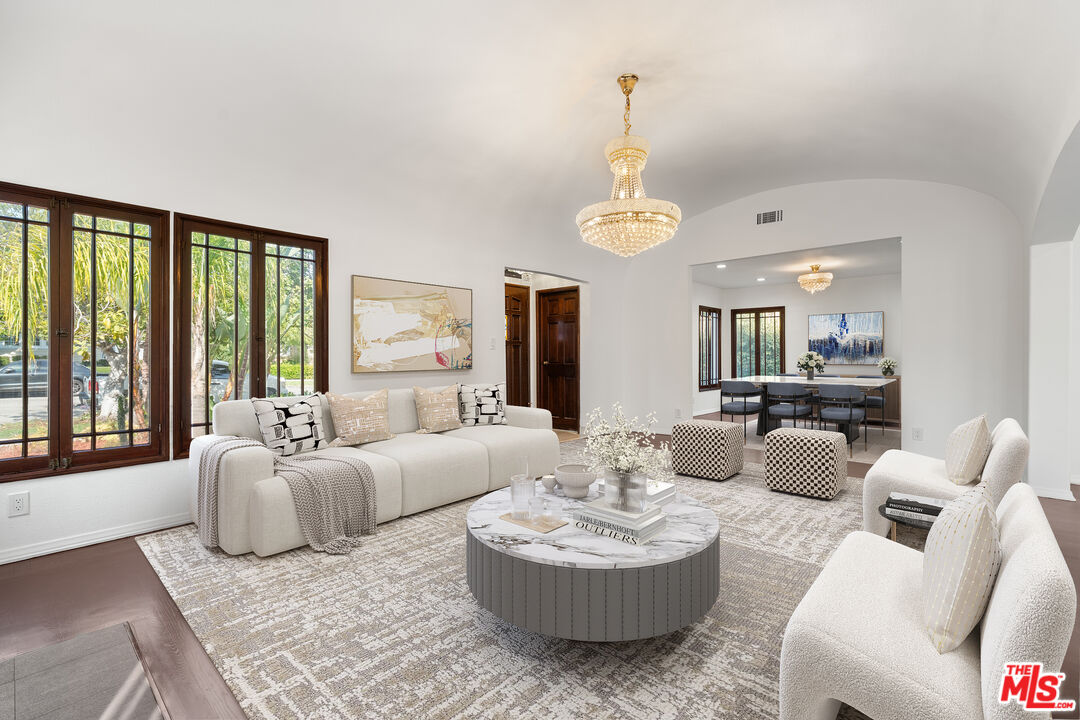 508 10th St, Santa Monica 