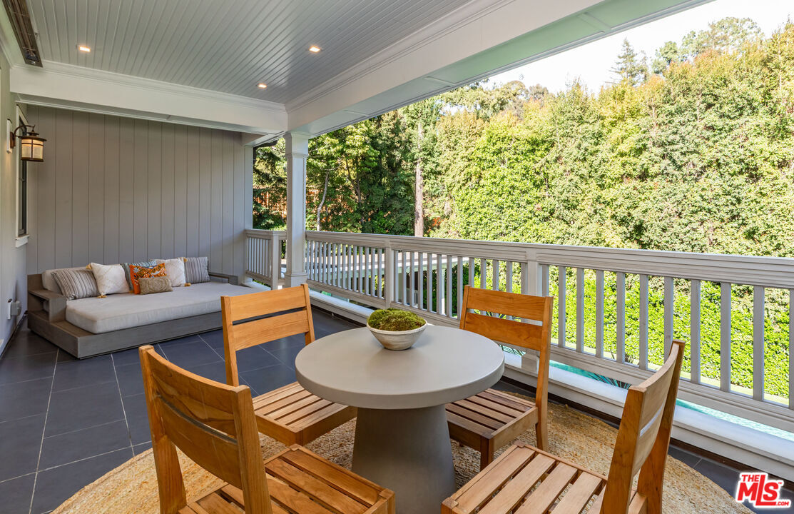 1000 N Norman Pl, Brentwood