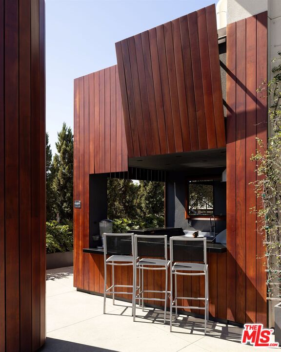 6250 Hollywood Blvd Unit: 6K