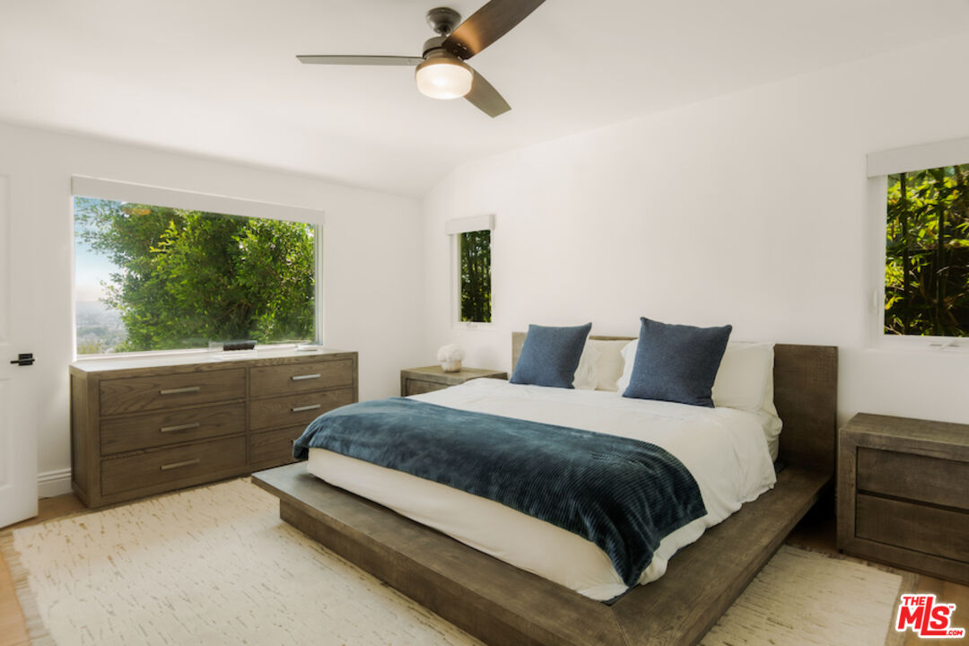 8417 Harold Way, Hollywood Hills