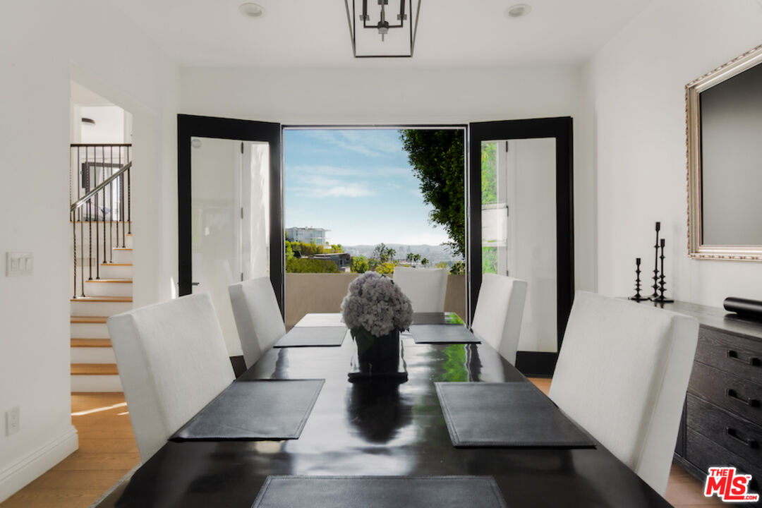 8417 Harold Way, Hollywood Hills