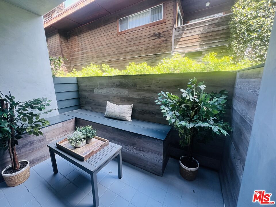 1228 18th St Unit: C