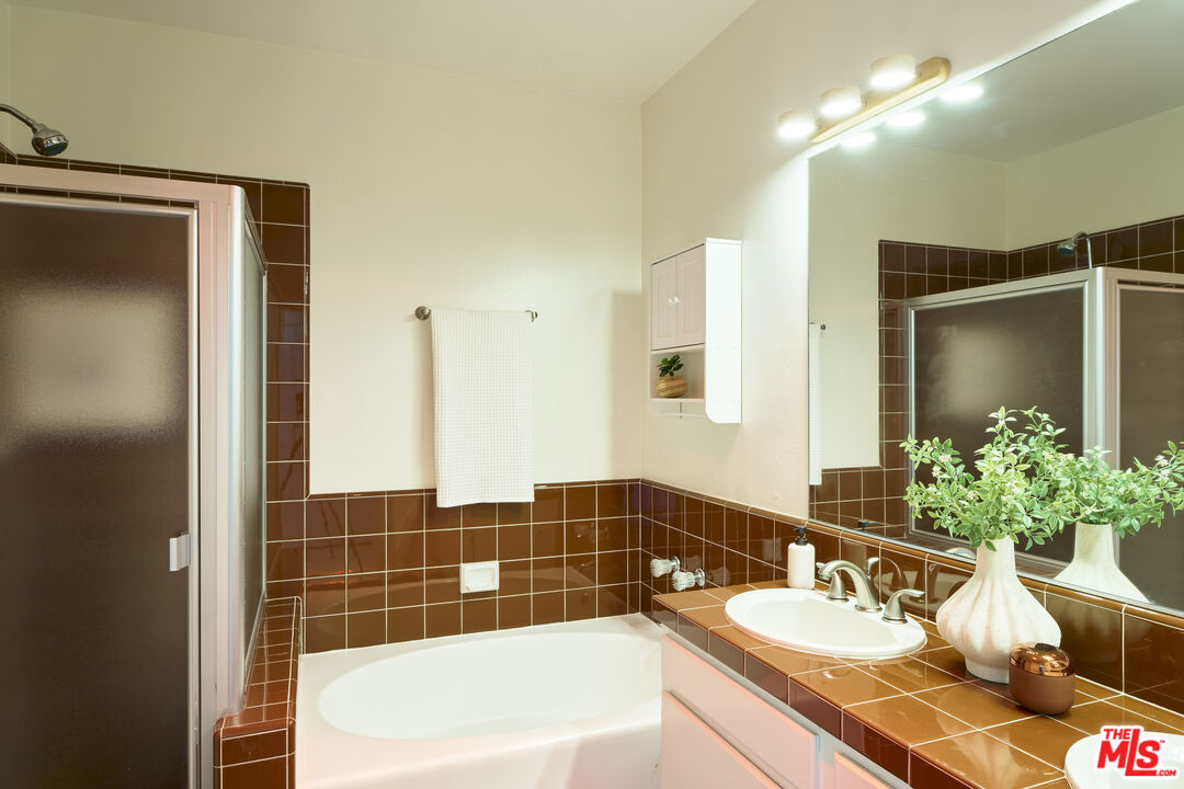 12727 Mitchell Ave Unit: 113