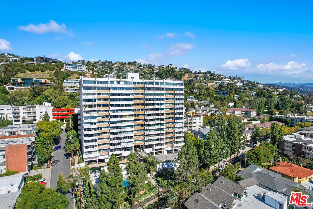 8787 Shoreham Dr Unit: 310, West Hollywood