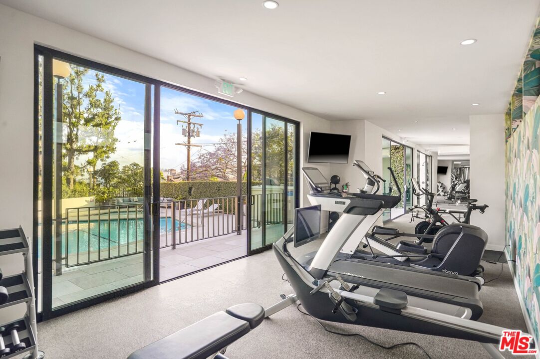 8787 Shoreham Dr Unit: 310, West Hollywood