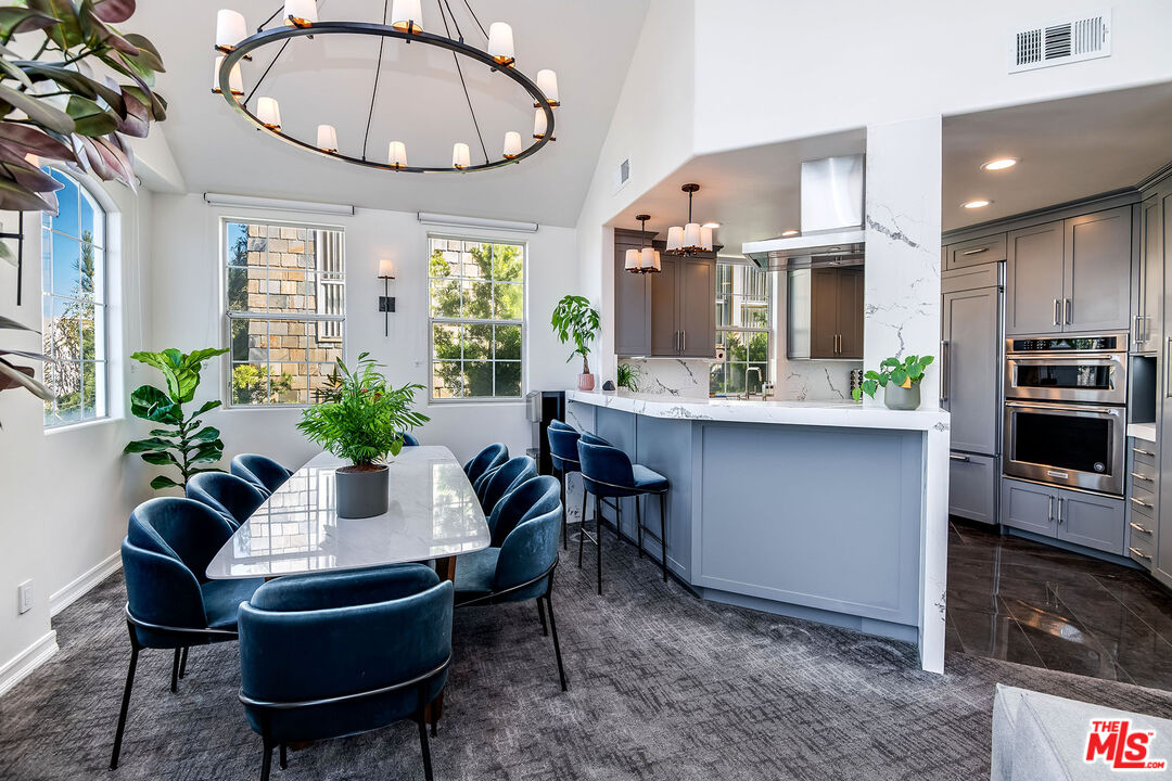 11680 Montana Ave Unit: 302