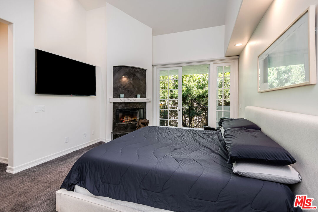 11680 Montana Ave Unit: 302