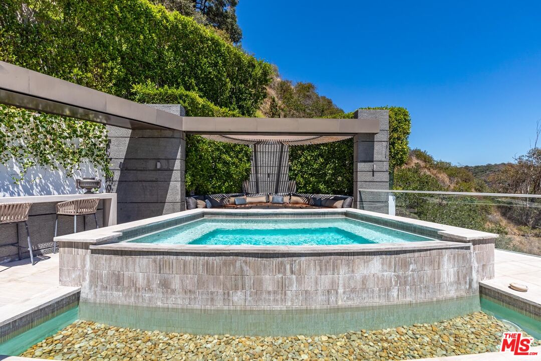 1740 Bel Air Rd, Bel Air