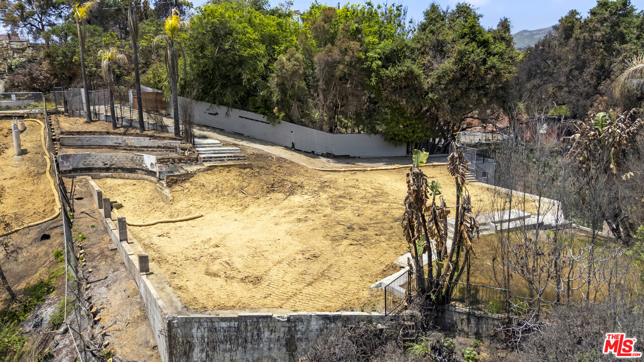 654 Erskine Dr, Pacific Palisades