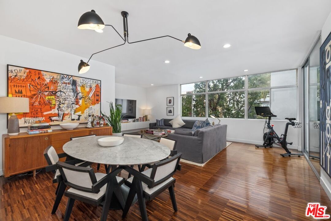 7960 Selma Ave Unit: 209