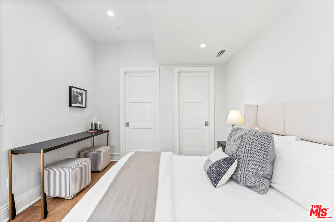 401 Ocean Ave Unit: 2, Santa Monica 